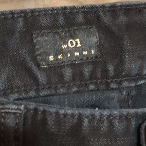 Womens jeans Dark Wash Denim sz 2r Skinny X2 black zipper fly Lowrise